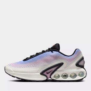 Women's Nike Air Max DN Premium Casual Shoes Size: 7.5 New With Box